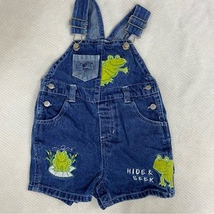 Hide and Seek Frog Short Overalls size 6/9 months🦚